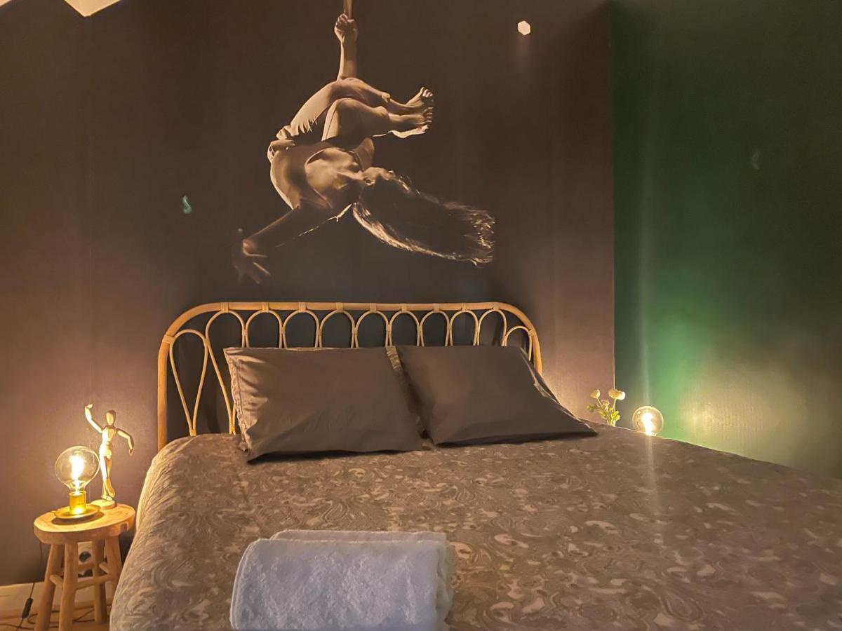 El Circo Gambetta,Sublime Suite Balneo Hypercentre Épernay Exteriör bild